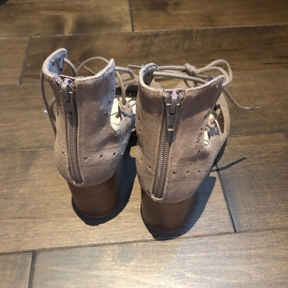 Nine West Sandals - Picture 3 of 4